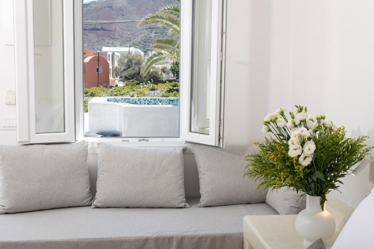 Theophrasti Suites Foinikia  ภายนอก รูปภาพ