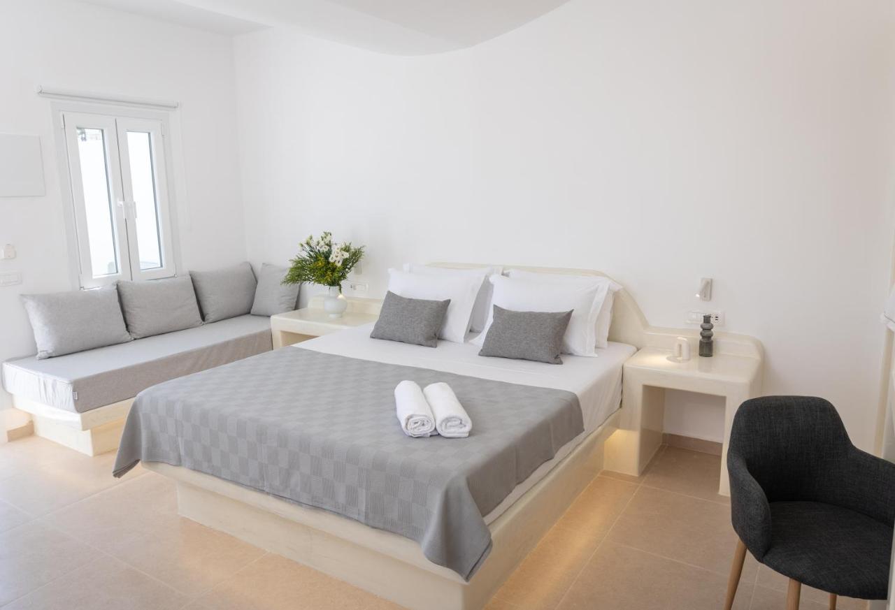 Theophrasti Suites Foinikia  ภายนอก รูปภาพ