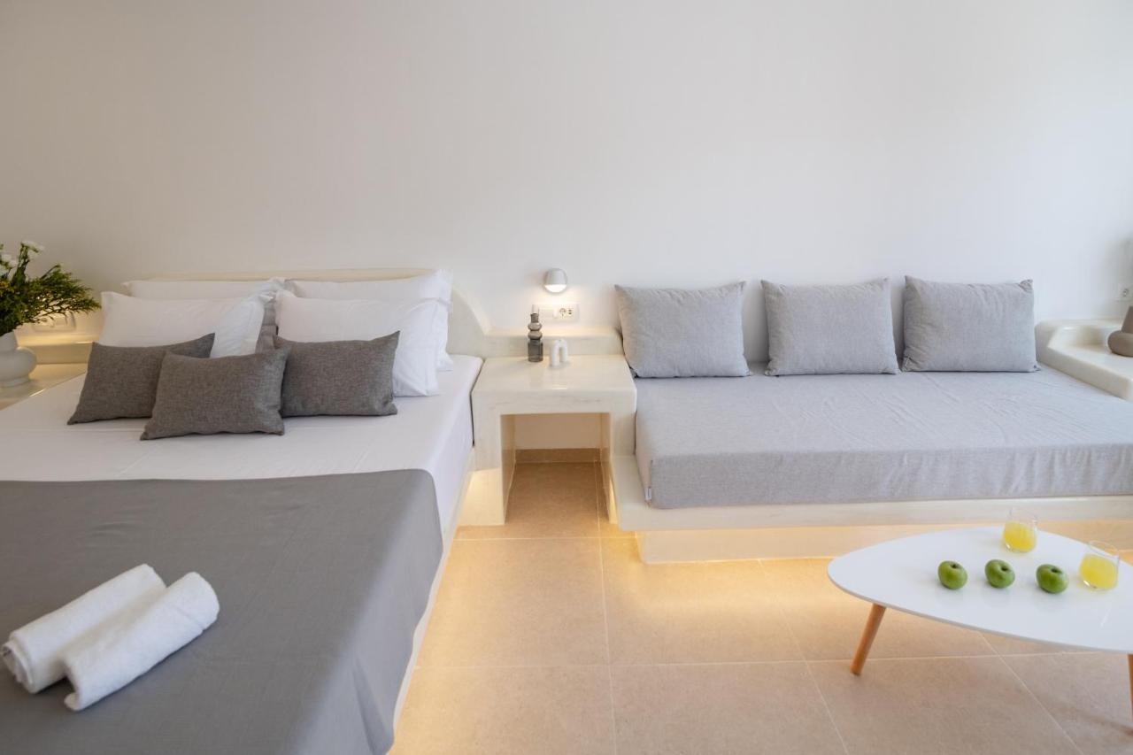 Theophrasti Suites Foinikia  ภายนอก รูปภาพ