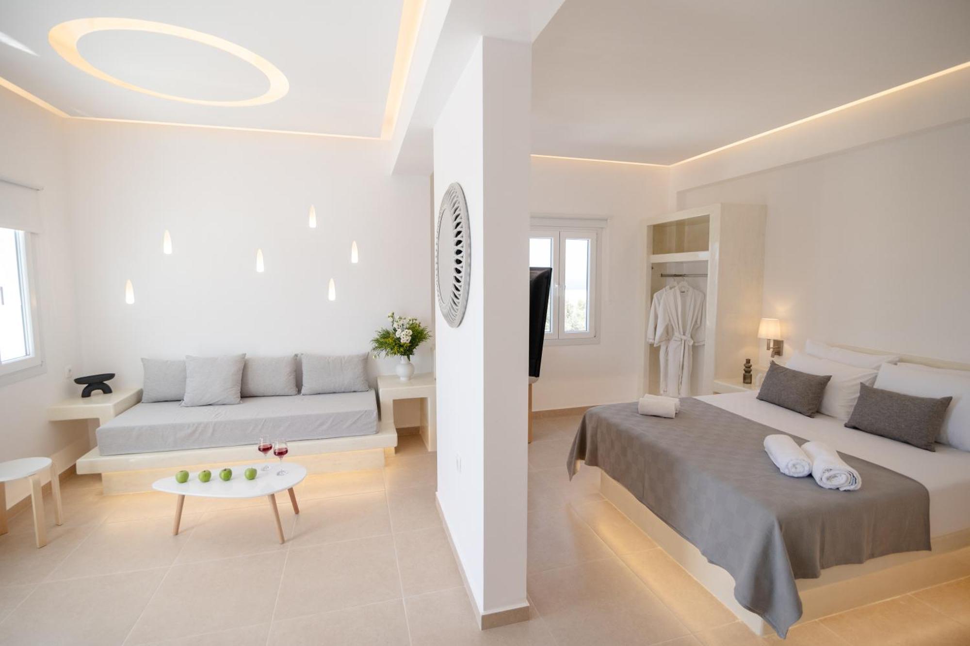 Theophrasti Suites Foinikia  ภายนอก รูปภาพ